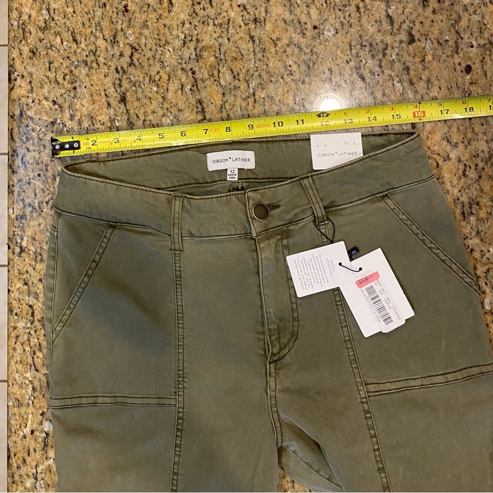 Gibson & Latimer Mid Rise Skinny Jeans - Picture 11 of 12